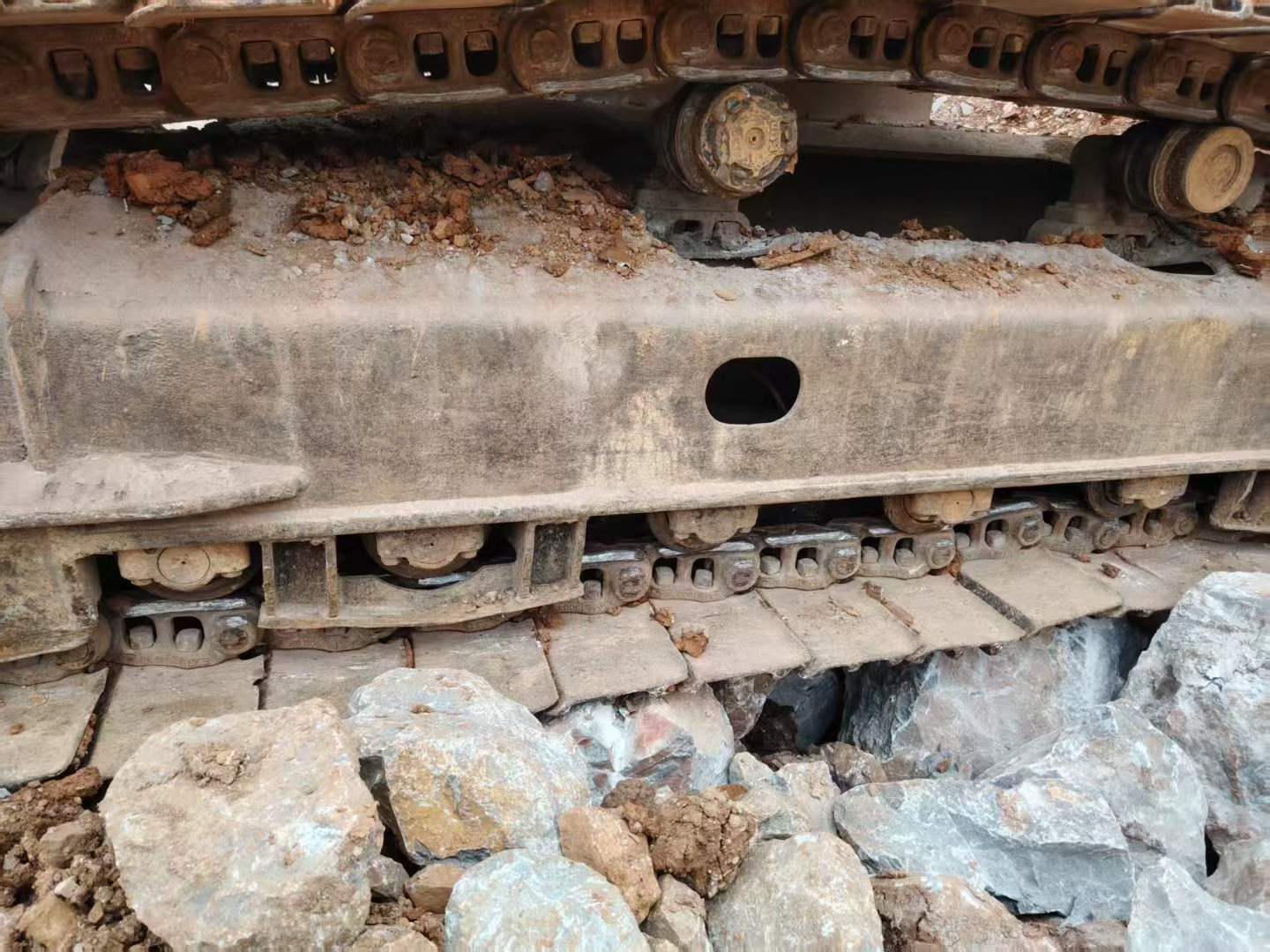 Buy Doosan DH215-9E Used Excavator / 3