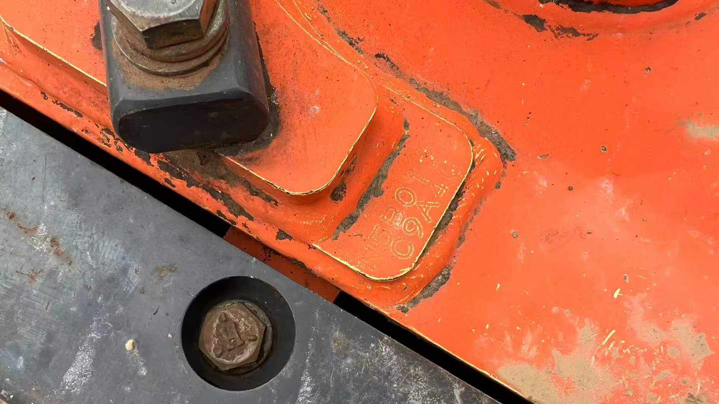 Buy Hitachi EX120-6 Used Excavator / 7