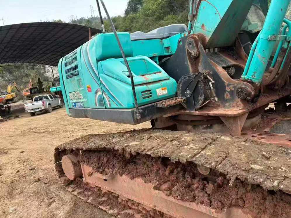Buy Kobelco SK210-6 Used Excavator / 3