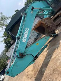 Buy Kobelco SK210-6 Used Excavator / 5 Buy Kobelco SK210-6 Used Excavator / 5