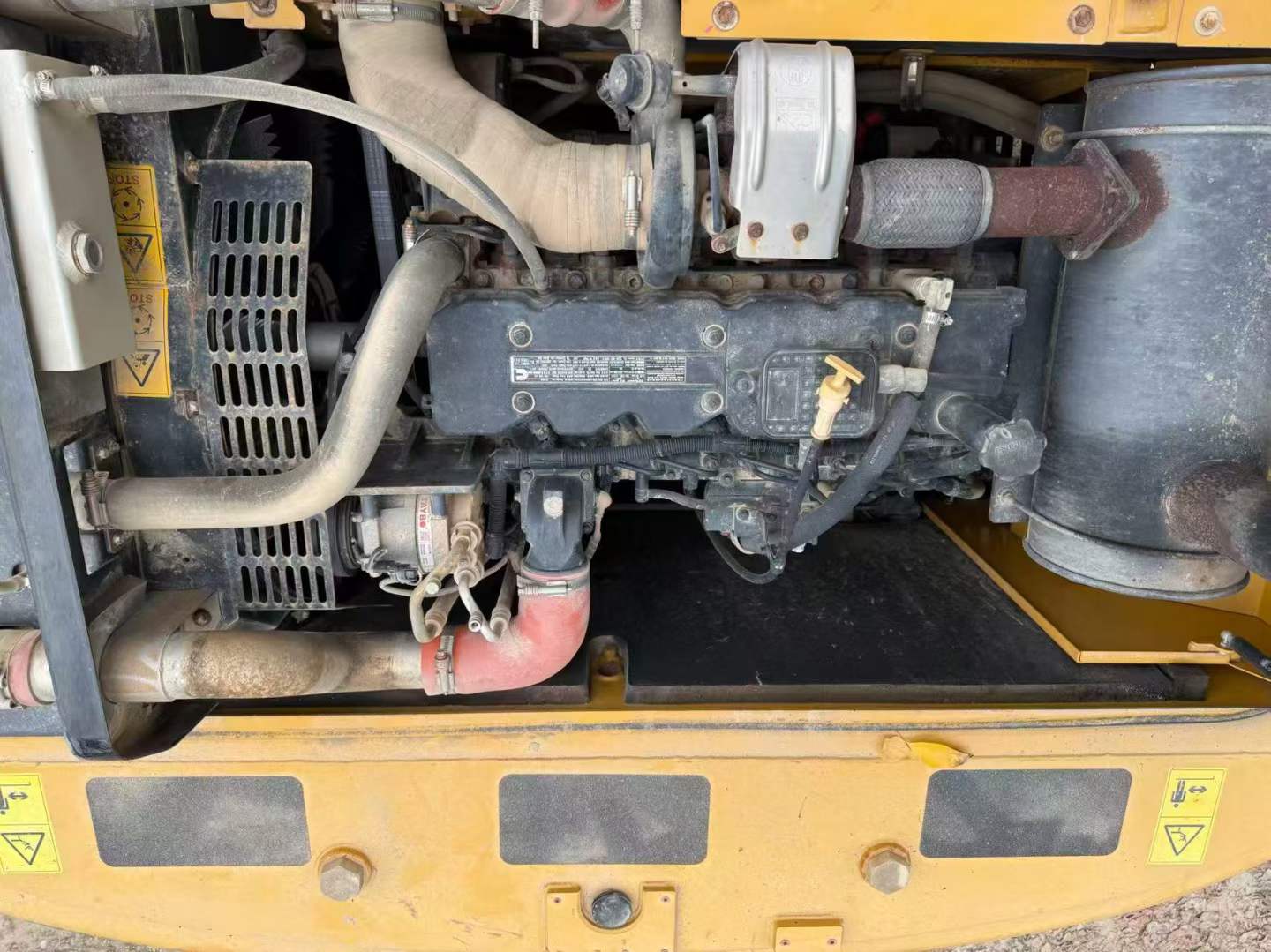 Buy XCMG XE205DA Used Excavator / 3