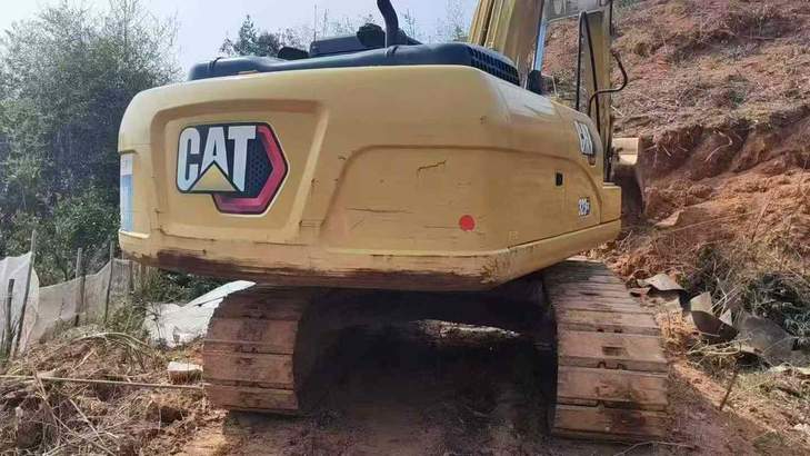 Buy Caterpillar 323 Used Excavator / 1
