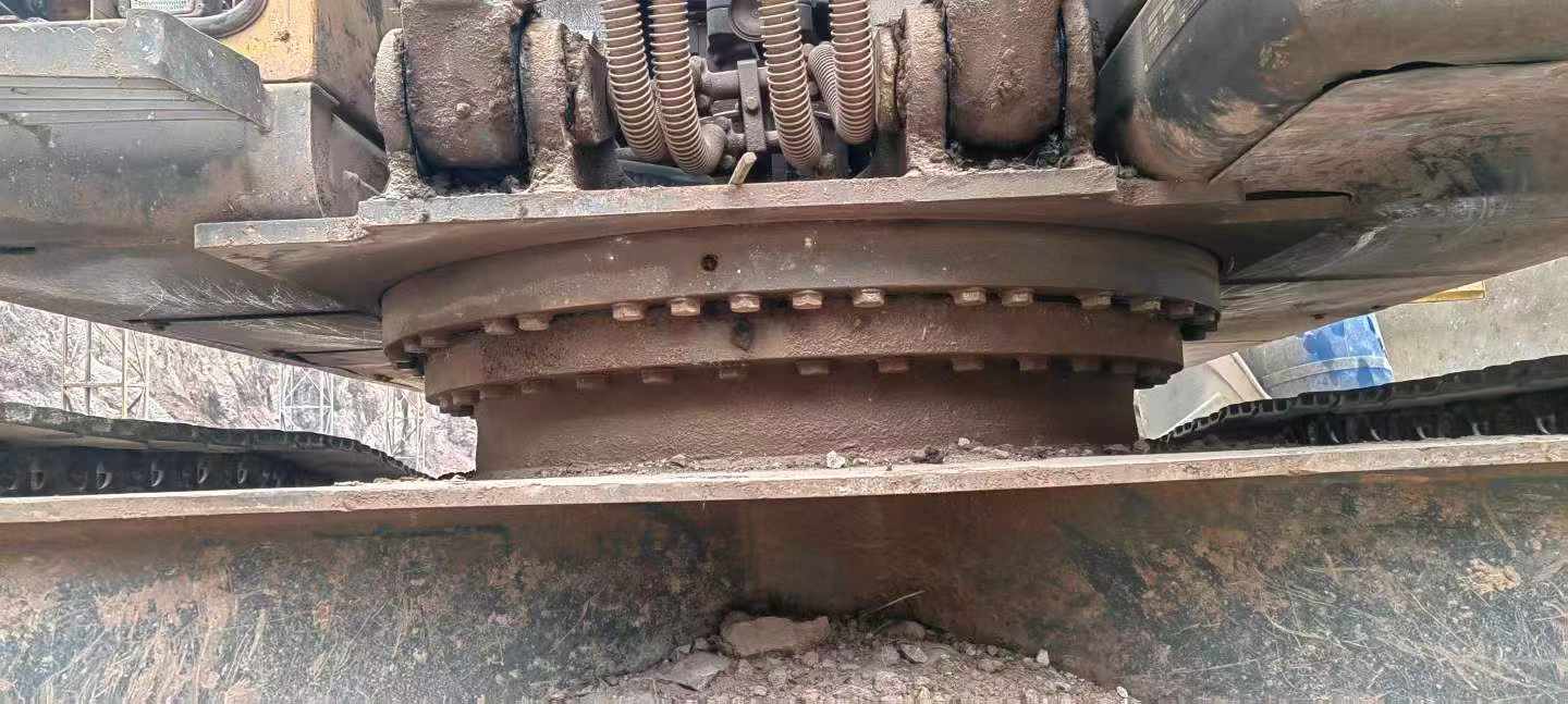 Buy JohnDeere E300LC Used Excavator / 6