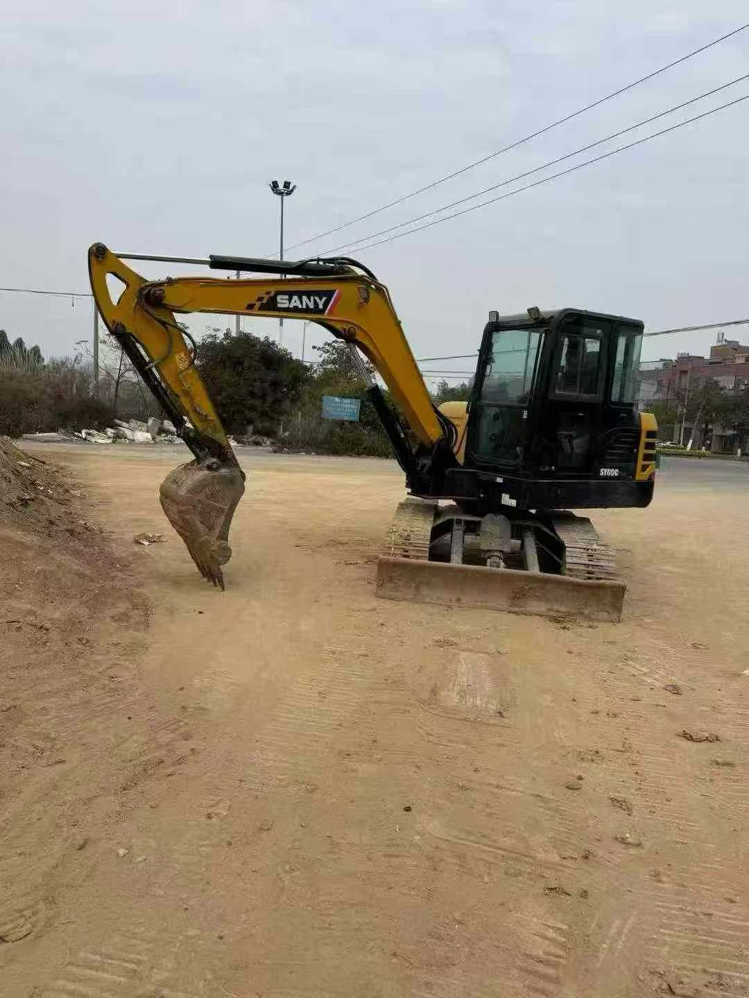 Buy Sany SY60 Used Excavator / 2