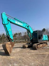 Buy Kobelco SK200 Used Excavator / 2 Buy Kobelco SK200 Used Excavator / 2