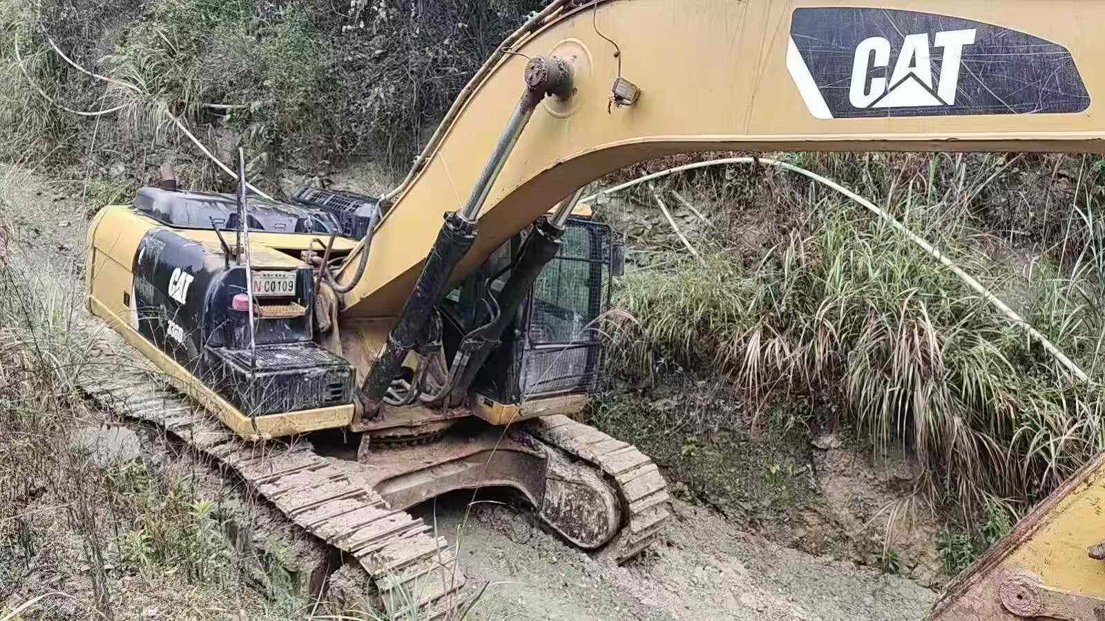 Buy Caterpillar 336E Used Excavator / 2