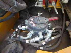 Buy Kato HD513MR-6 Used Excavator / 4 Buy Kato HD513MR-6 Used Excavator / 4