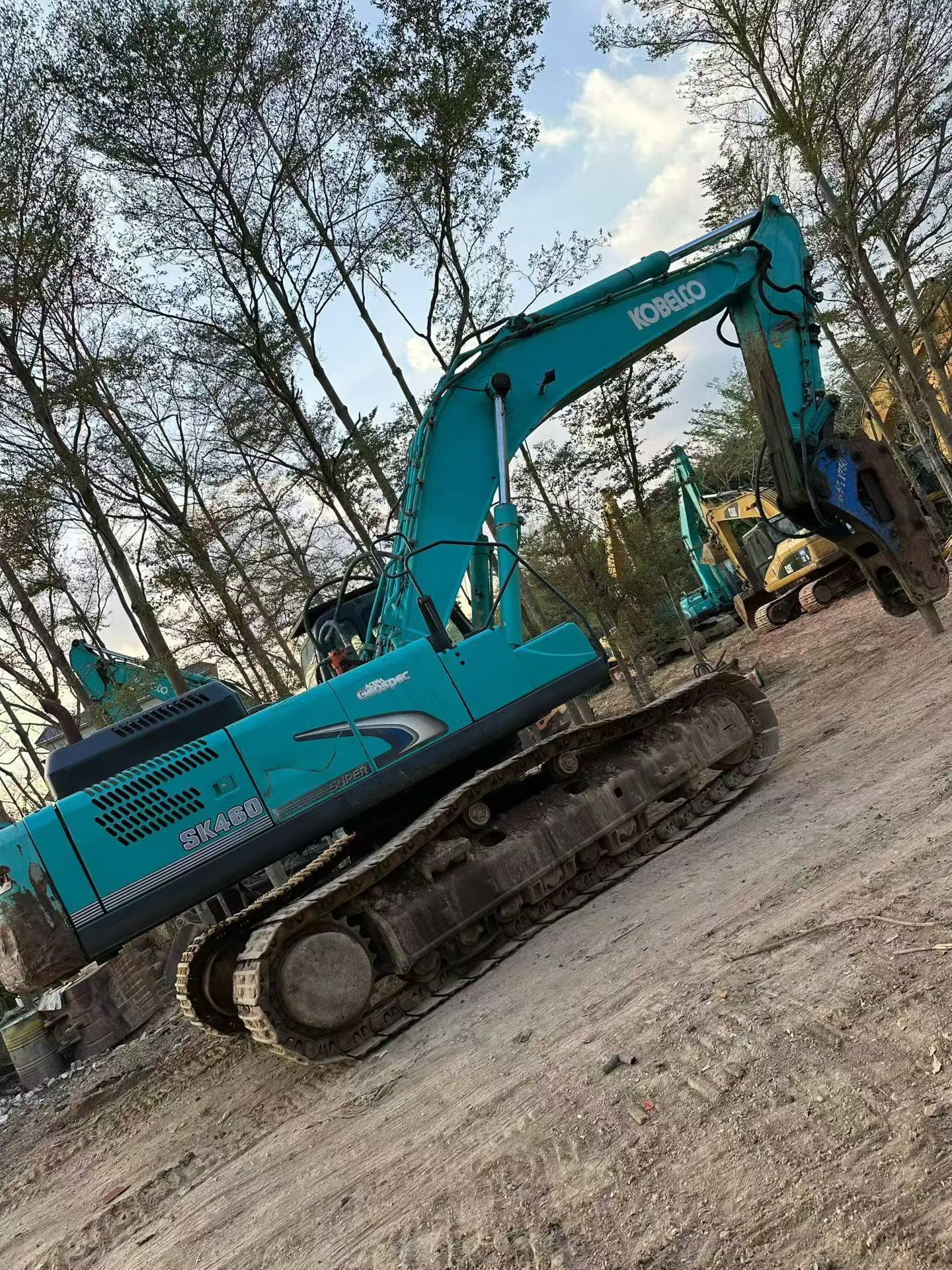 Buy Kobelco SK460-8 Used Excavator / 3