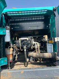 Buy Kobelco SK200 Used Excavator / 9 Buy Kobelco SK200 Used Excavator / 9