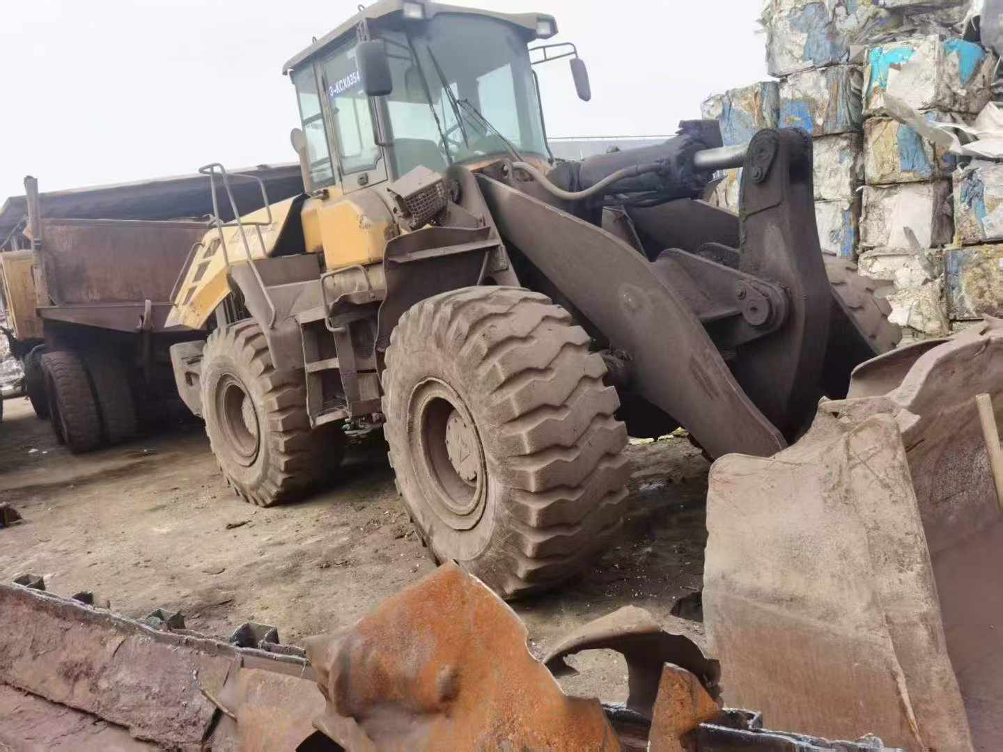 Buy SDLG L956F Used Loader