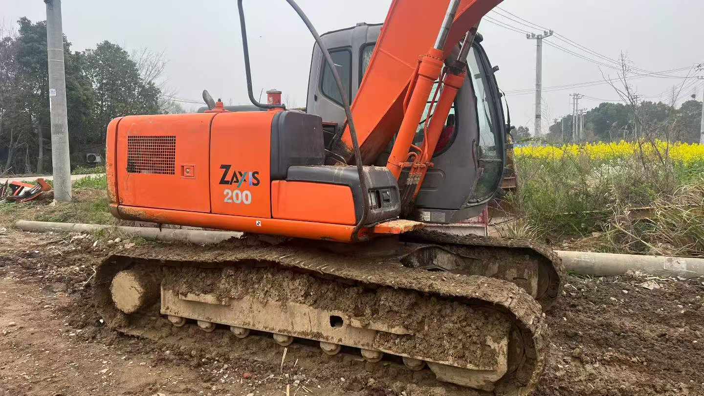 Buy Hitachi EX120-6 Used Excavator / 2