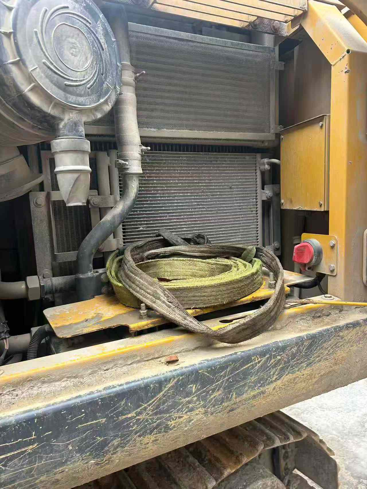 Buy XCMG XE135B Used Excavator / 5