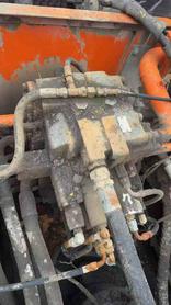 Buy Doosan DH300-7 Used Excavator / 4 Buy Doosan DH300-7 Used Excavator / 4