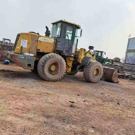 Buy XCMG LW500FN Used Loader / 2 Buy XCMG LW500FN Used Loader / 2