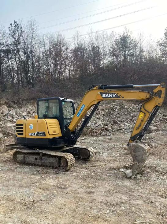 Buy Sany SY55 Used Excavator / 1