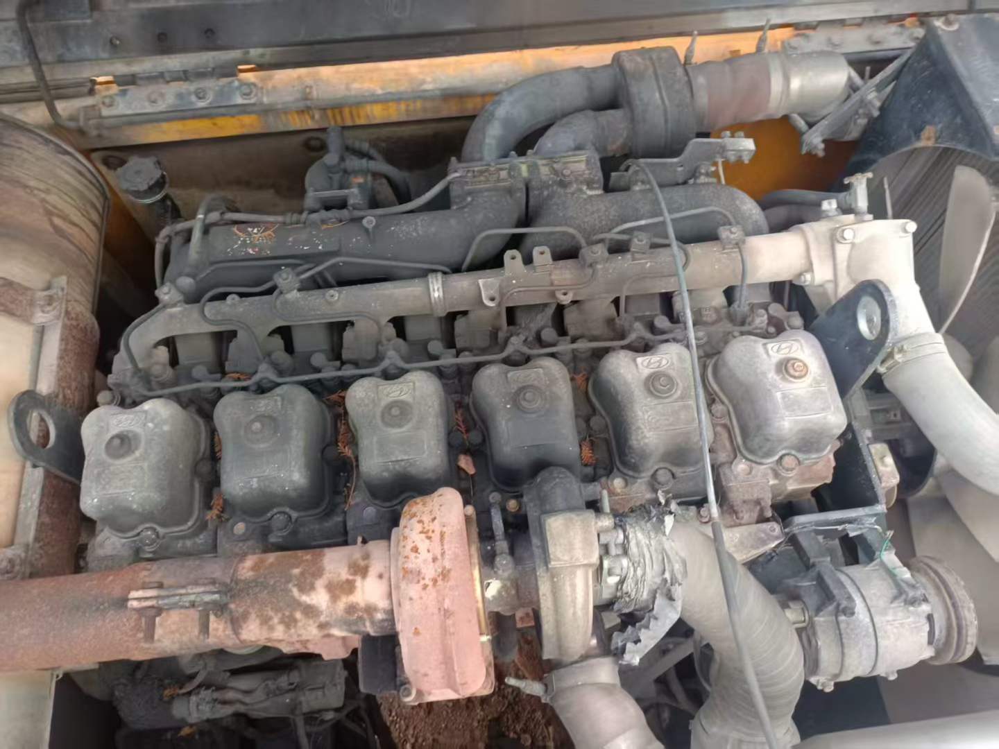 Buy Hyundai R375LC-7 Used Excavator / 7