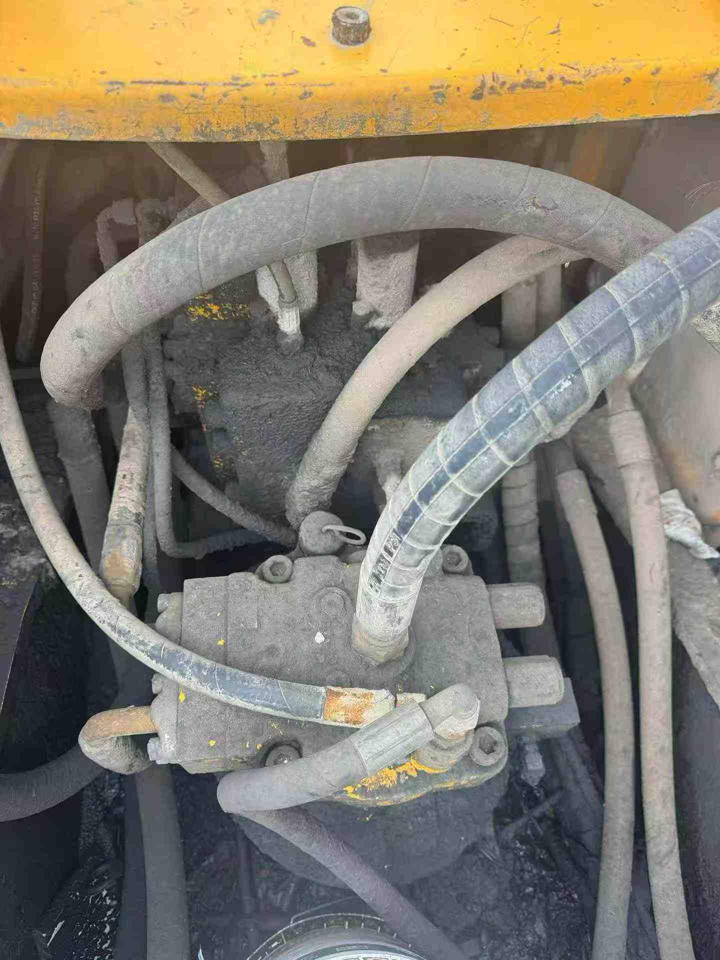 Buy Hyundai R215-7 Used Excavator / 5