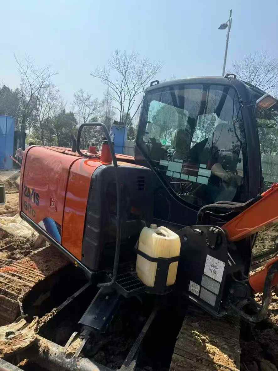 Buy Hitachi ZX60-5A Used Excavator / 4