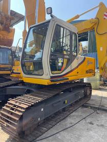 Buy Kato 820-3SP Used Excavator / 2 Buy Kato 820-3SP Used Excavator / 2