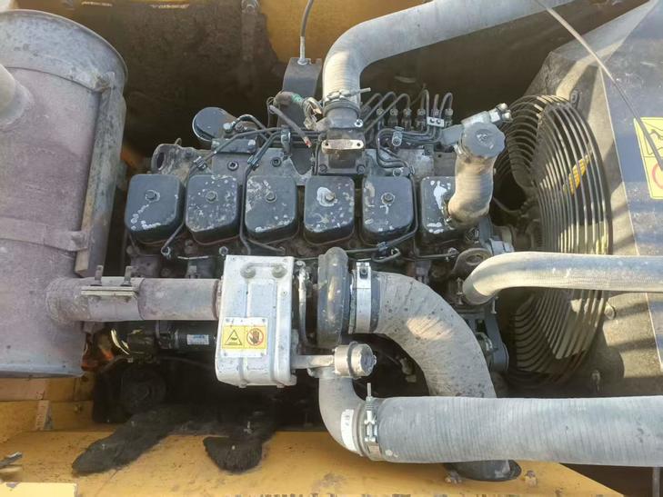 Buy Hyundai R210W Used Excavator / 1