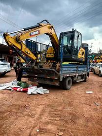 Buy XCMG XE75C Used Excavator / 3 Buy XCMG XE75C Used Excavator / 3