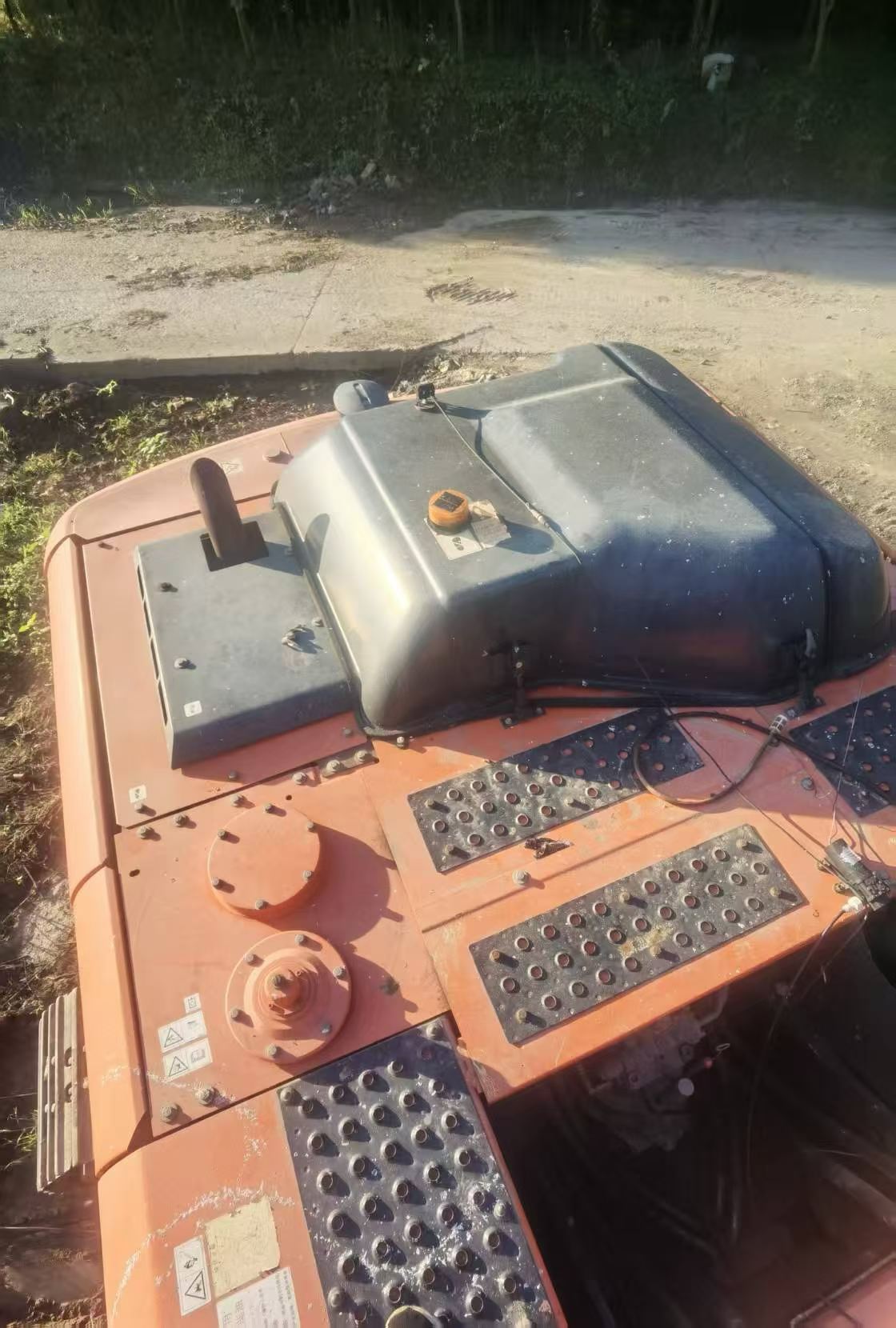 Buy Hitachi ZH200-5A Used Excavator / 8