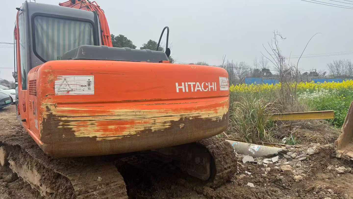 Buy Hitachi EX120-6 Used Excavator / 9
