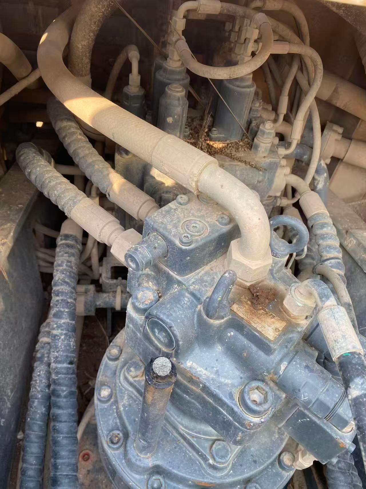 Buy XCMG XE200 Used Excavator / 6