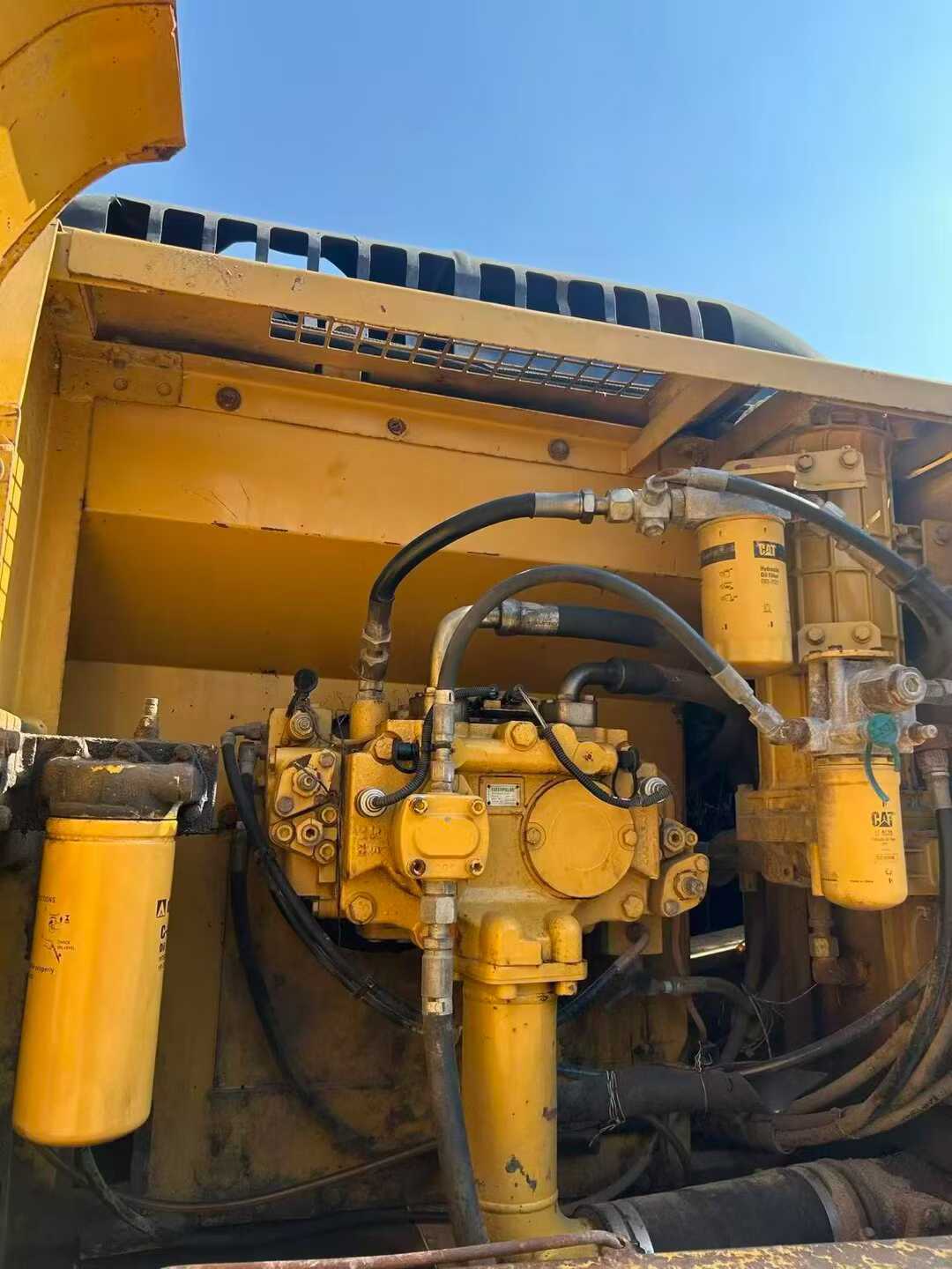 Buy Caterpillar 324D Used Excavator / 6