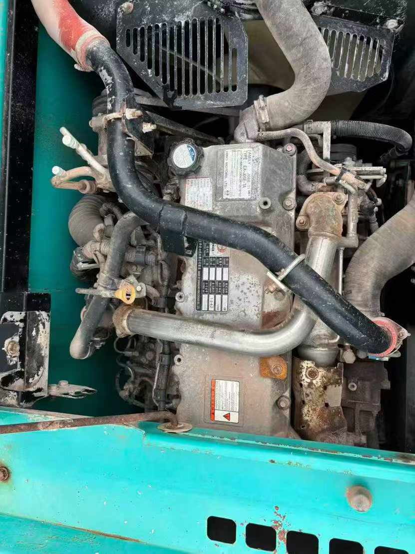 Buy Kobelco SK210-6 Used Excavator / 5