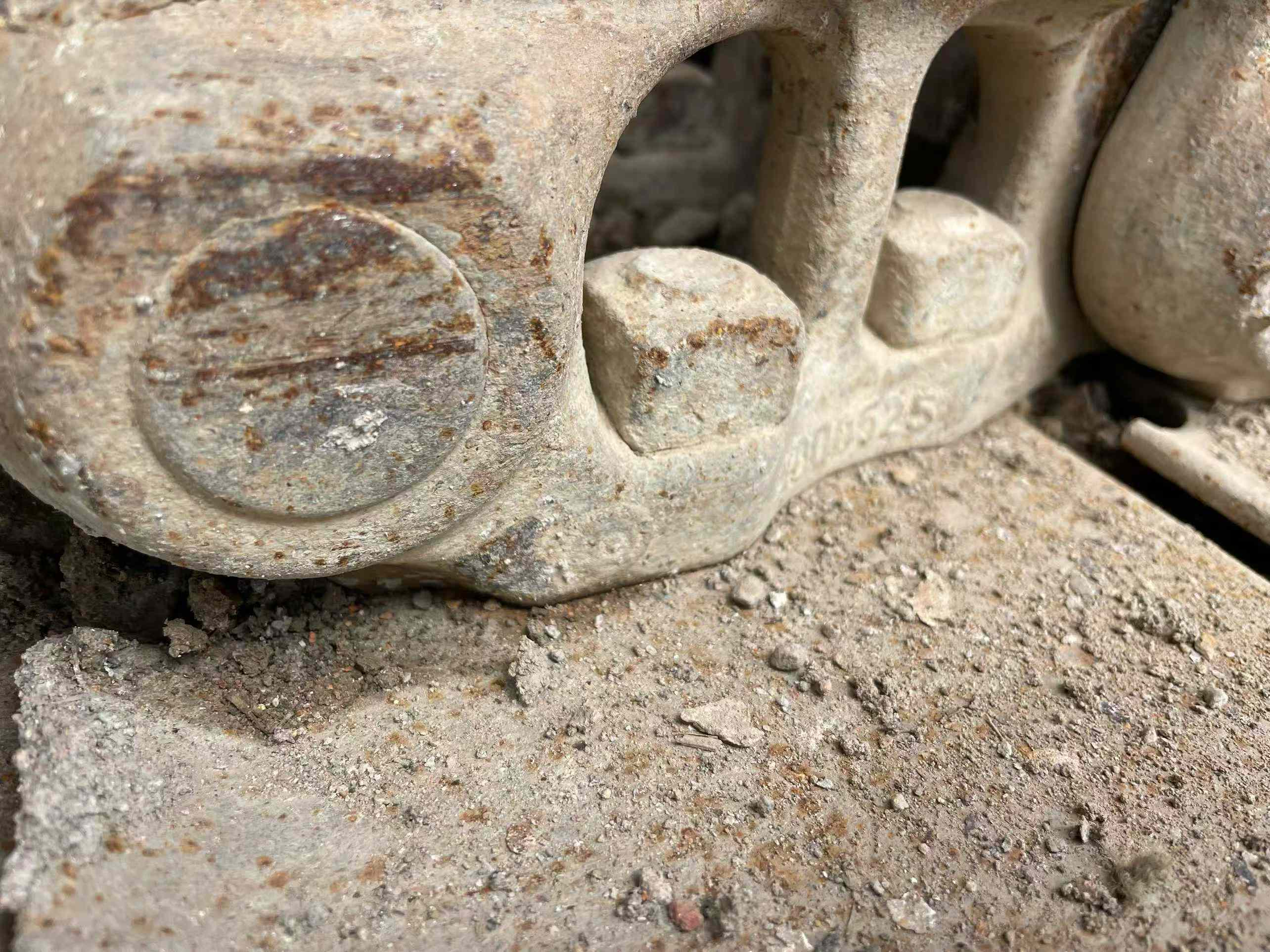 Buy Hitachi EX200 Used Excavator / 8