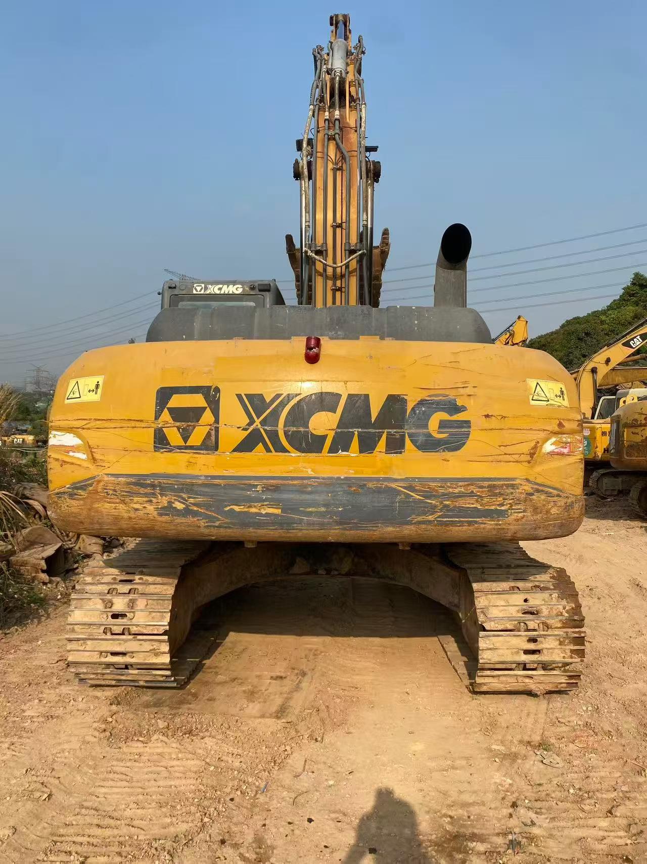 Buy XCMG XE200 Used Excavator / 9