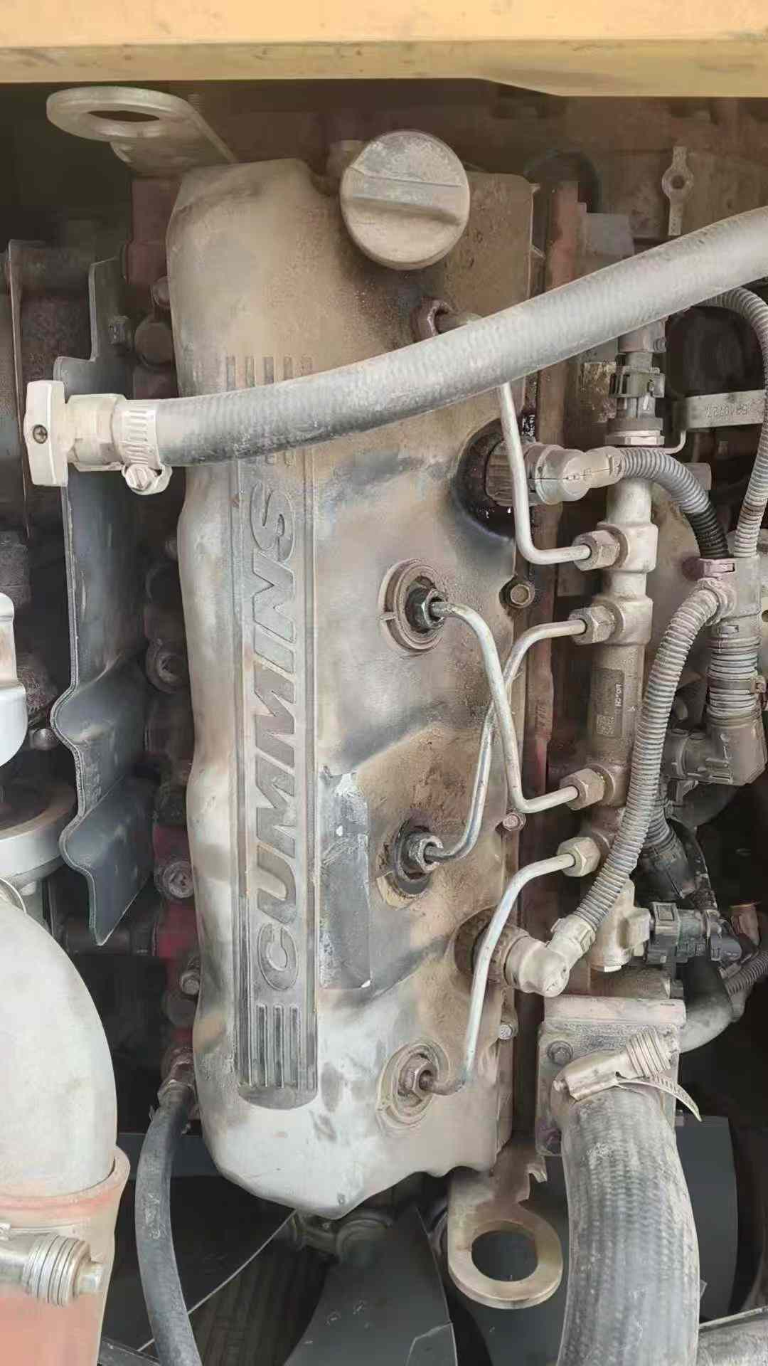 Buy XCMG XE135B Used Excavator / 4