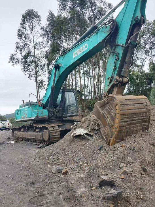 Buy Kobelco SK495D-8 Used Excavator / 1