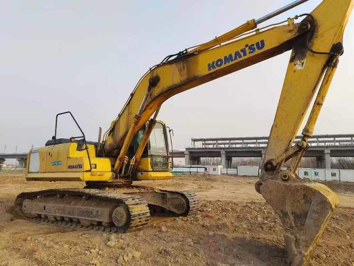 Buy Komatsu PC210LC-8 Used Excavator / 1