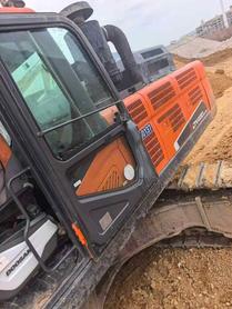 Buy Doosan DH420 Used Excavator / 6 Buy Doosan DH420 Used Excavator / 6