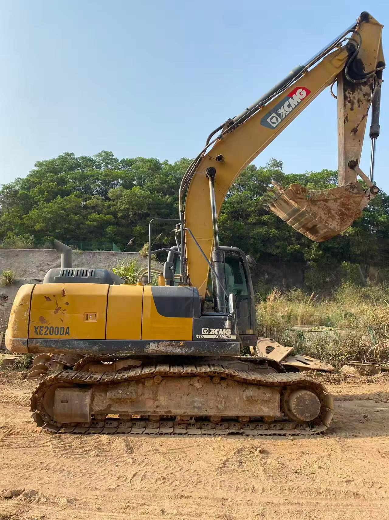 Buy XCMG XE200 Used Excavator / 2