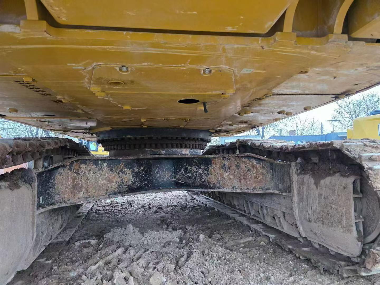 Buy Caterpillar 349E Used Excavator / 4