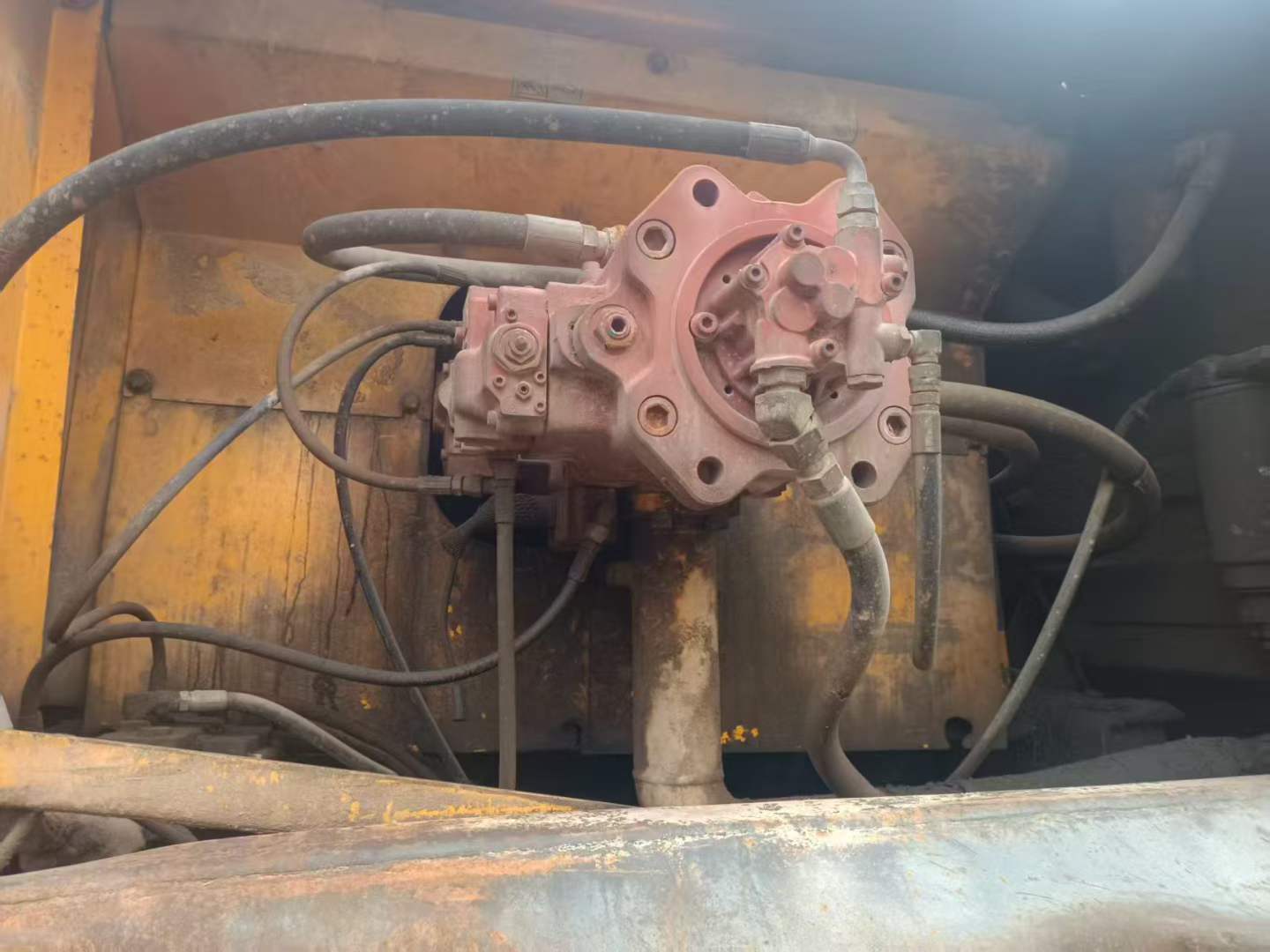 Buy Hyundai R375LC-7 Used Excavator / 8