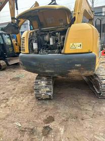 Buy Komatsu PC60-8 Used Excavator / 4 Buy Komatsu PC60-8 Used Excavator / 4
