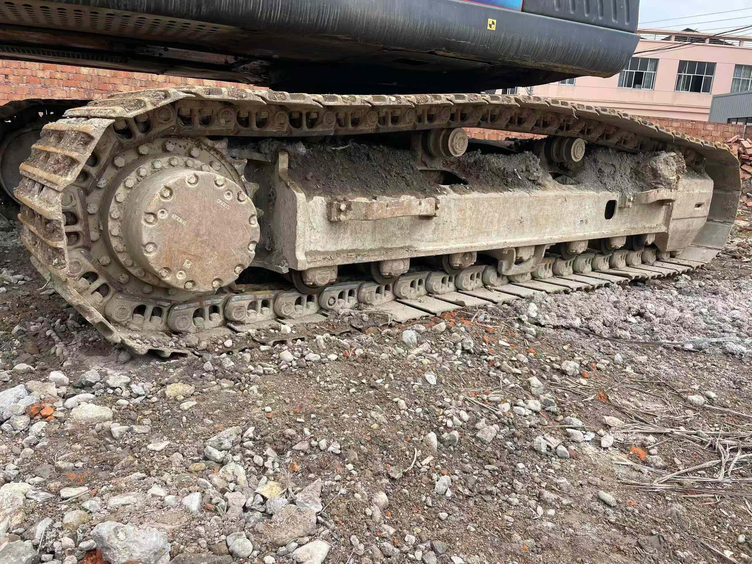 Buy Hitachi EX200 Used Excavator / 7