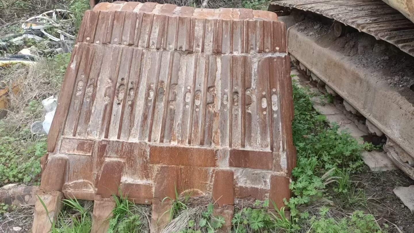 Buy Hyundai R375LVS Used Excavator / 8