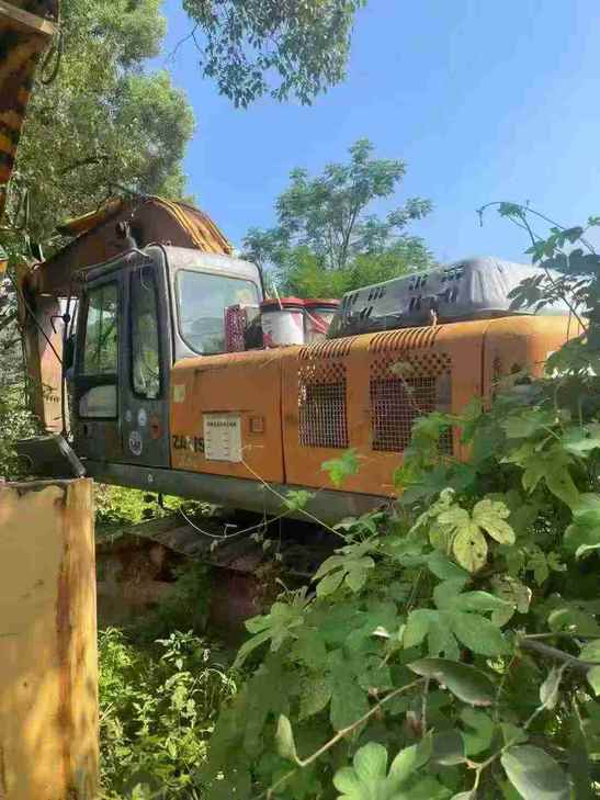 Buy Hitachi EX330 Used Excavator / 1