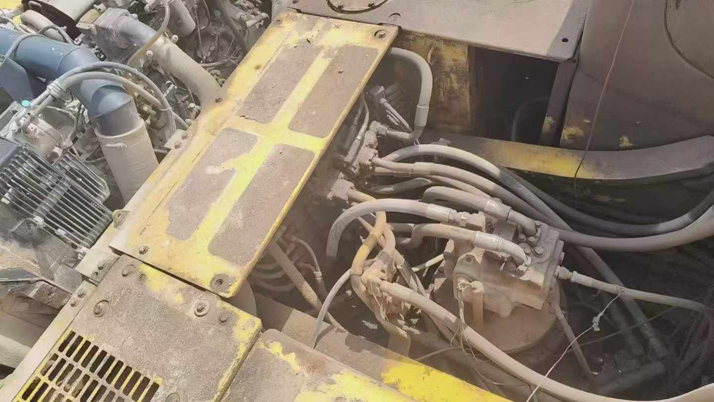 Buy Komatsu PC360-7 Used Excavator / 3