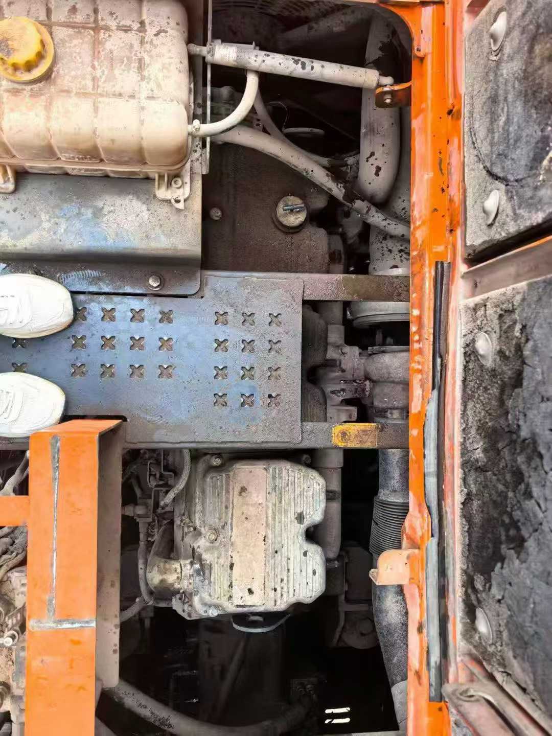 Buy Doosan DX800HD Used Excavator / 2