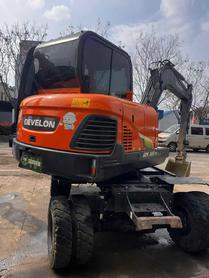 Buy Doosan DH60 Used Excavator / 2 Buy Doosan DH60 Used Excavator / 2
