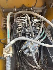 Buy XCMG XE135B Used Excavator / 4 Buy XCMG XE135B Used Excavator / 4