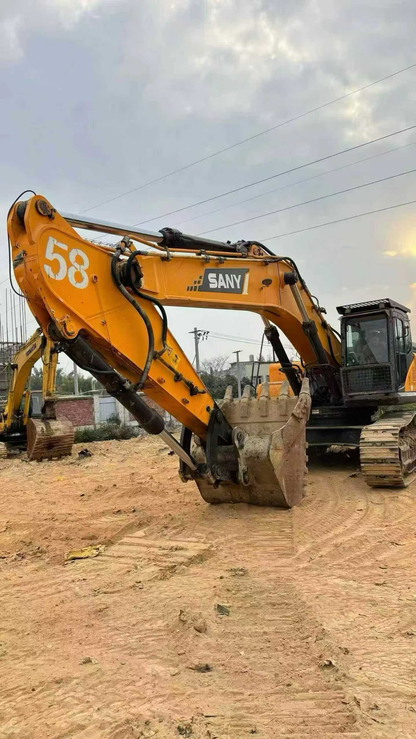 Buy Sany SY465C Used Excavator / 4