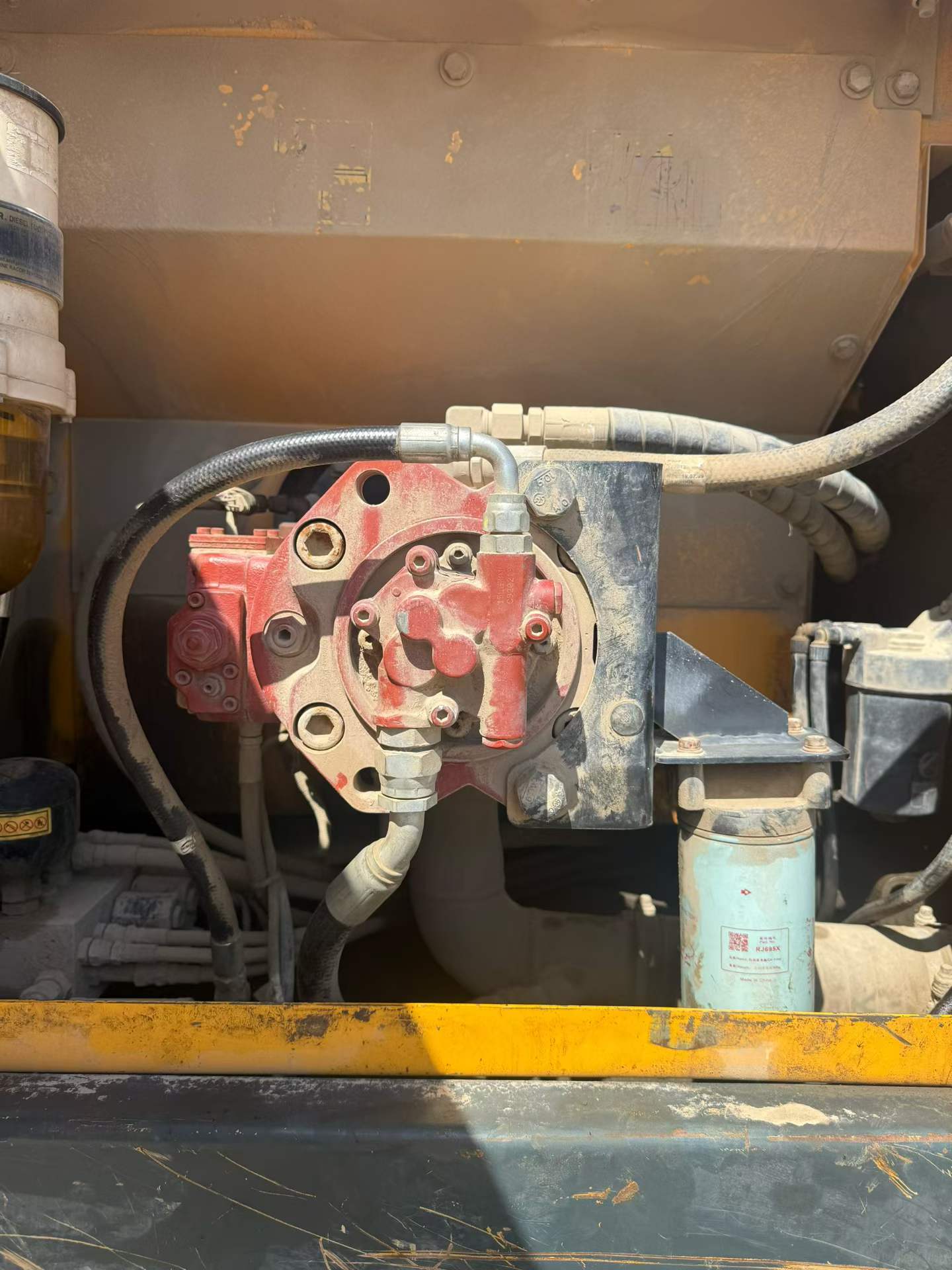 Buy Hyundai R215-7 Used Excavator / 2