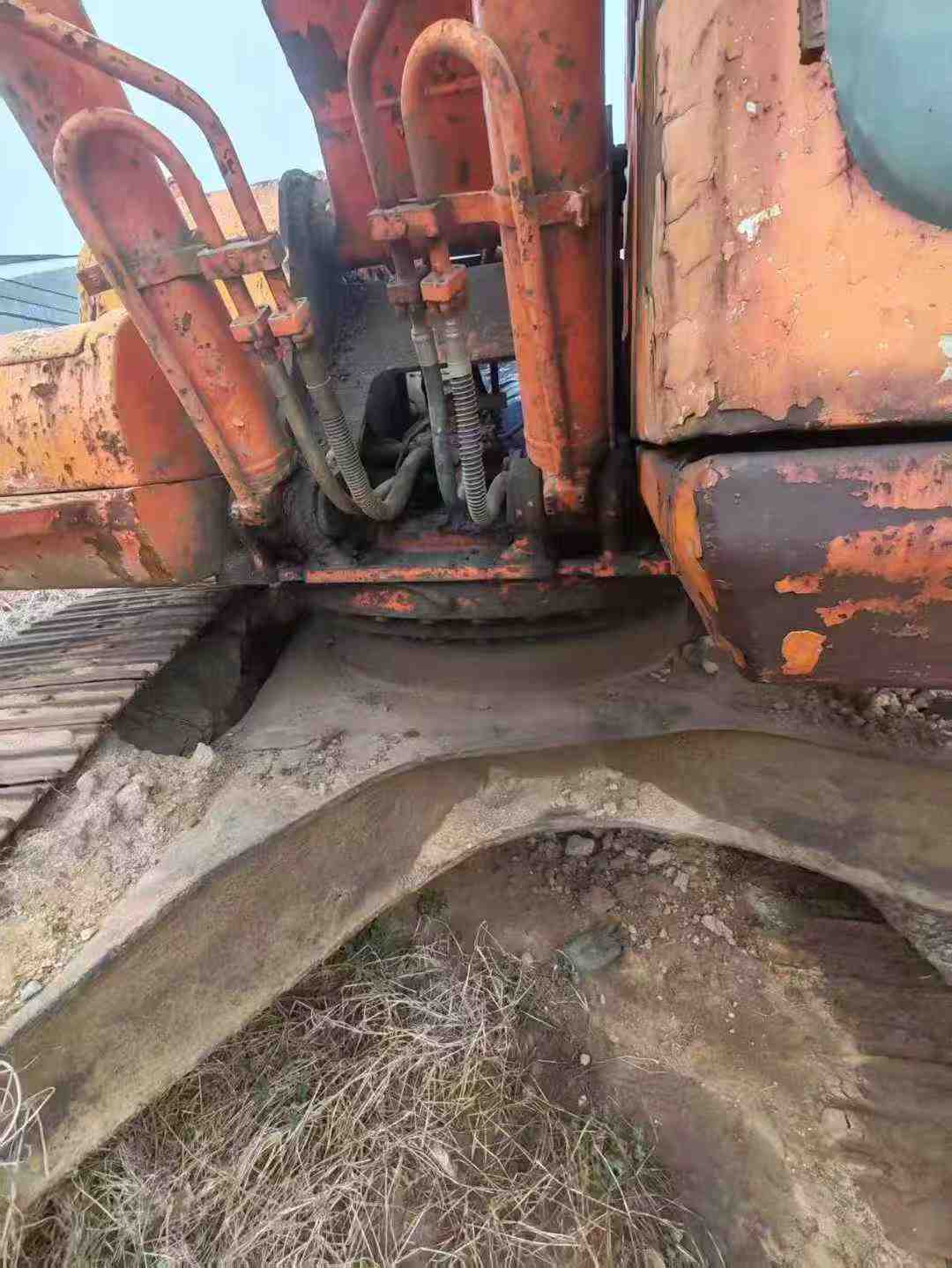 Buy Doosan DH220-7 Used Excavator / 5